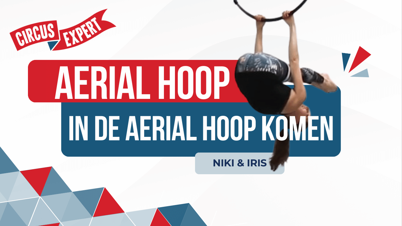 In de aerial hoop komen